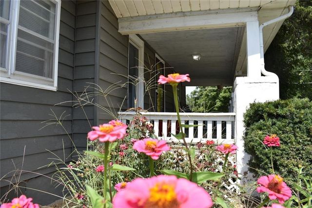 545 N 8th Street, Lawrence, KS 66044