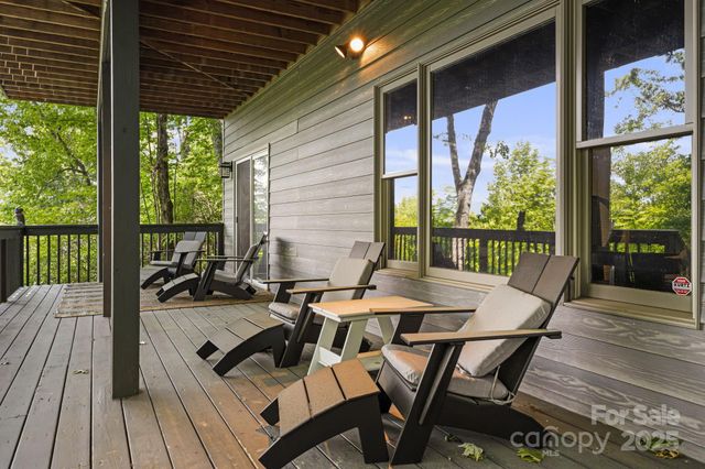 5 Saddle Ridge, Fletcher, NC 28732