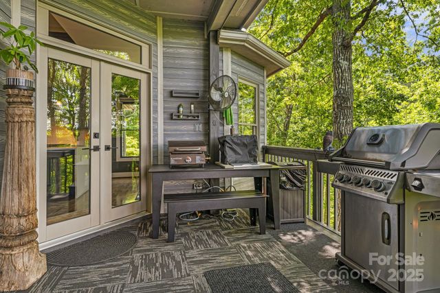 5 Saddle Ridge, Fletcher, NC 28732