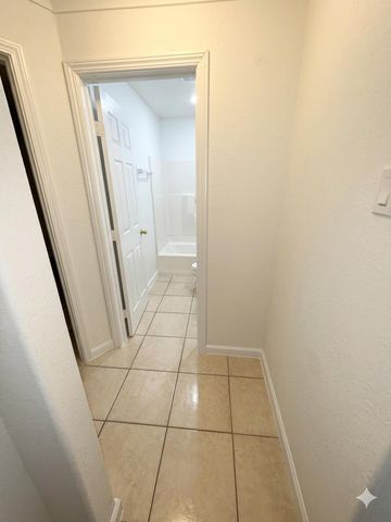 304 S Dawes Ave, Stockton, CA 95215