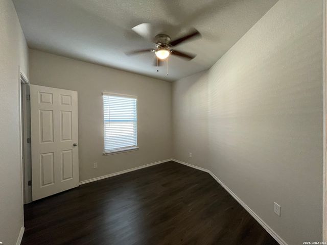 9216 Canyon Bnd, Converse, TX 78109