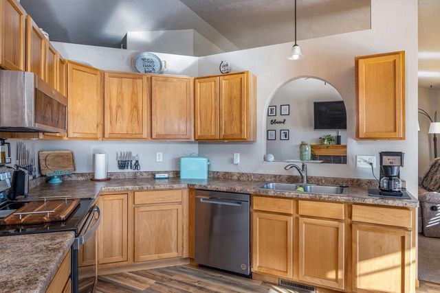 286 GOLDENROD DRIVE, Omro, WI 54963