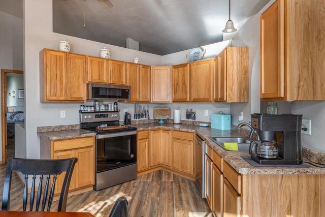 286 GOLDENROD DRIVE, Omro, WI 54963