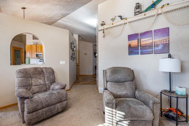 286 GOLDENROD DRIVE, Omro, WI 54963