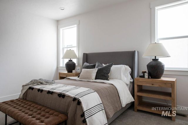 6136 S Apex Ave, Meridian, ID 83642