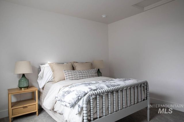 6136 S Apex Ave, Meridian, ID 83642