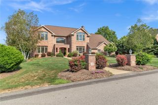 313 Stettler Dr, Jefferson Hills, PA 15025