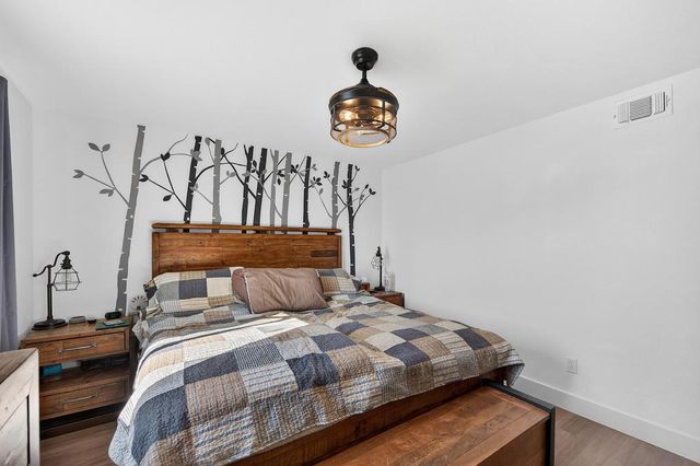 6212 Wildomar Way, Carmichael, CA 95608