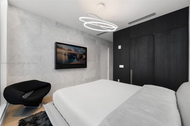 304 Ocean Dr 102, Miami Beach, FL 33139