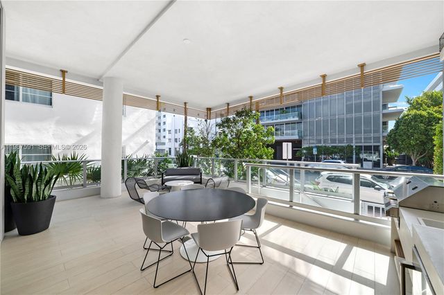 304 Ocean Dr 102, Miami Beach, FL 33139