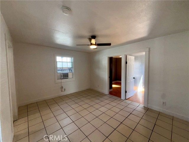 1270 S Indiana, East Los Angeles, CA 90023