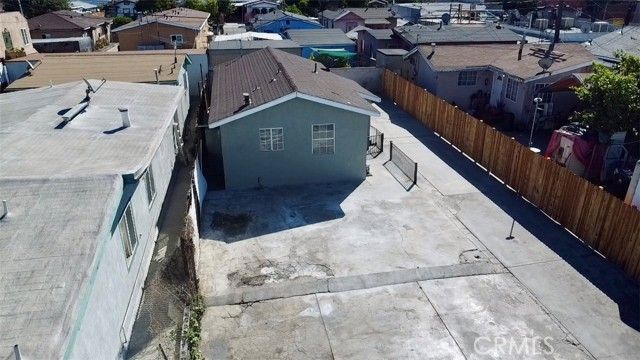 1270 S Indiana, East Los Angeles, CA 90023
