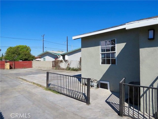 1270 S Indiana, East Los Angeles, CA 90023