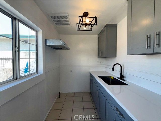 1270 S Indiana, East Los Angeles, CA 90023