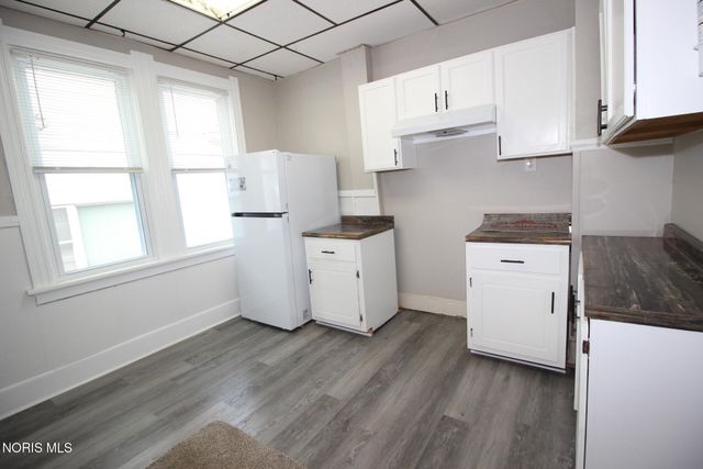 1651 Nebraska Avenue, Toledo, OH 43607