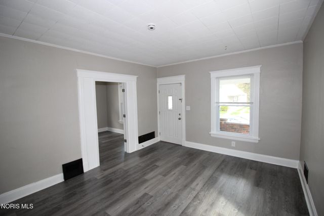 1651 Nebraska Avenue, Toledo, OH 43607