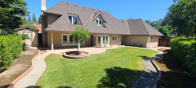2857 W Cromwell Avenue, Fresno, CA 93711