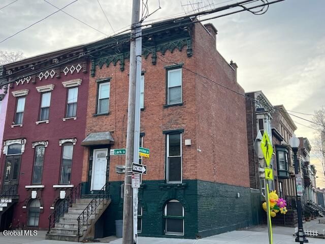 284 Lark Street, Albany, NY 12210