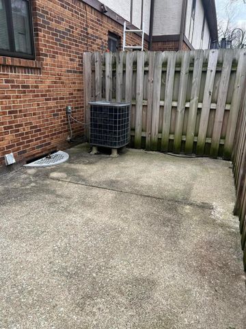 3082 Highcliff Court, Columbus, OH 43231