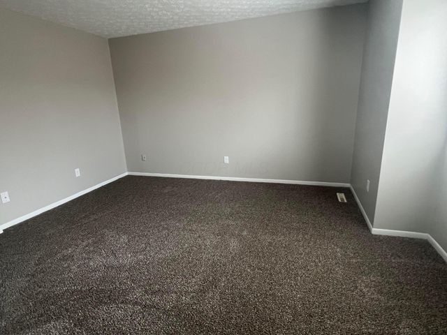 3082 Highcliff Court, Columbus, OH 43231