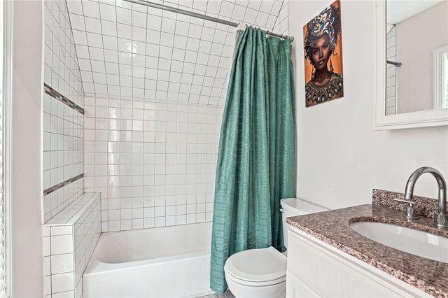 126 Coyle Avenue, Pawtucket, RI 02861