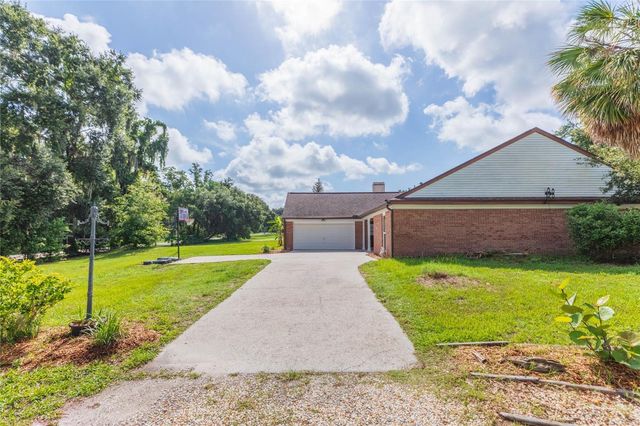 13001 SYDNEY ROAD, Dover, FL 33527