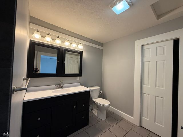 331 W Southern Avenue, Indianapolis, IN 46225