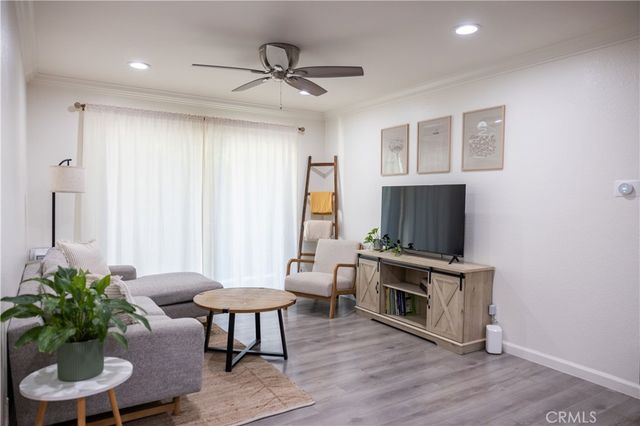 21991 143 Rimhurst, Lake Forest, CA 92630