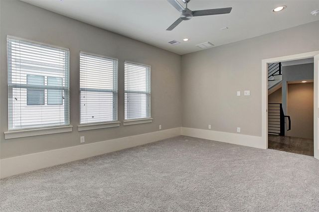 1716 Ovid Street C, Houston, TX 77007