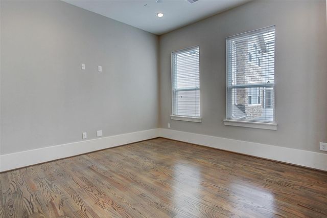 1716 Ovid Street C, Houston, TX 77007