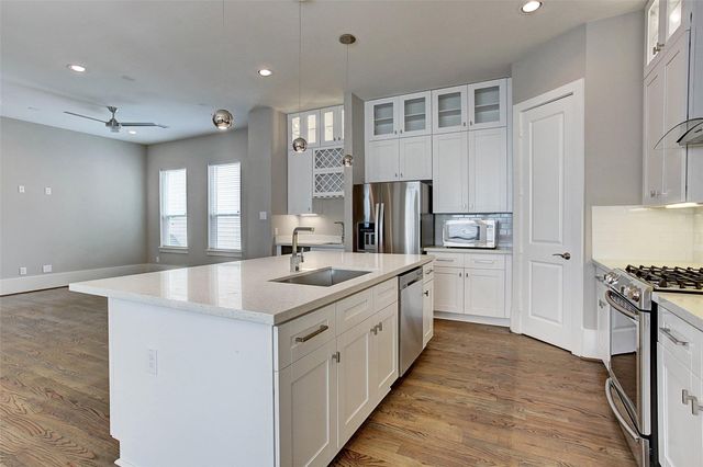 1716 Ovid Street C, Houston, TX 77007