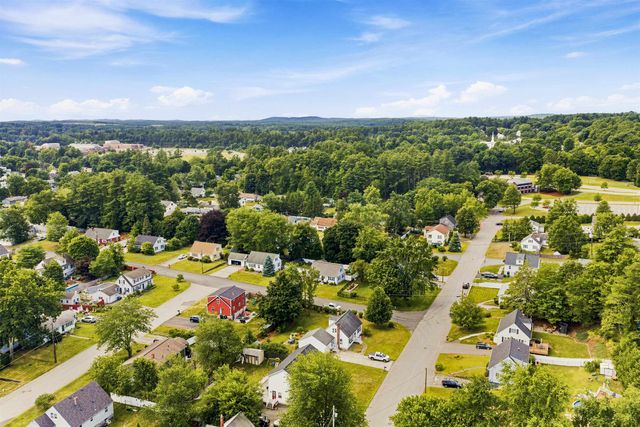 21 Carmine Road, Nashua, NH 03063