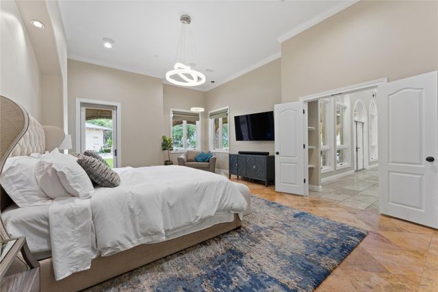 345 Leafdale TRL, Dripping Springs, TX 78620