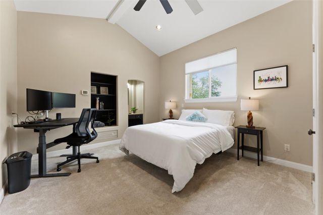 345 Leafdale TRL, Dripping Springs, TX 78620
