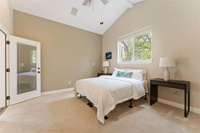 345 Leafdale TRL, Dripping Springs, TX 78620