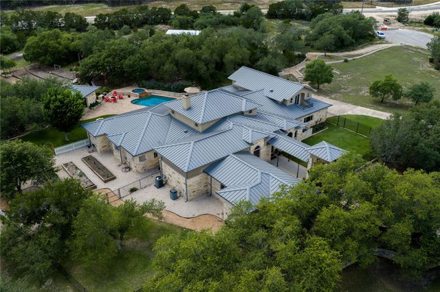 345 Leafdale TRL, Dripping Springs, TX 78620