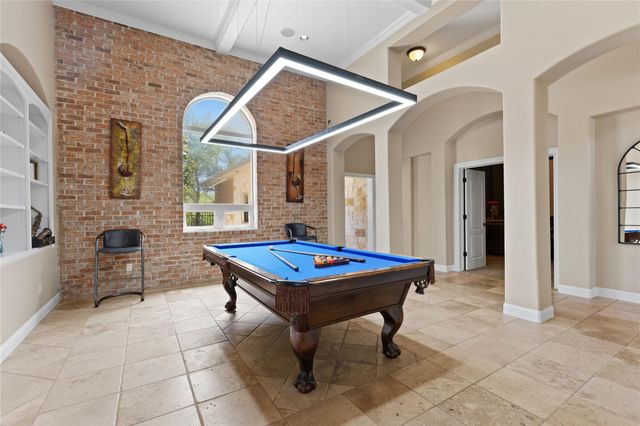 345 Leafdale TRL, Dripping Springs, TX 78620