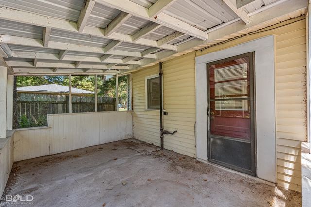 6337 Garden Oaks Drive, Shreveport, LA 71129