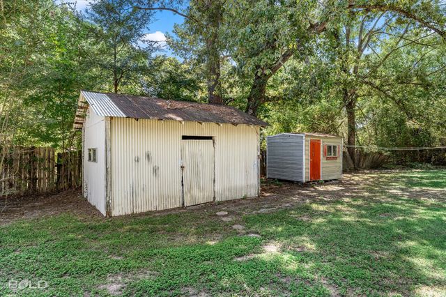 6337 Garden Oaks Drive, Shreveport, LA 71129