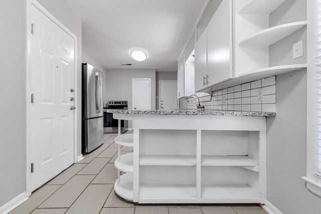 3032 Marys Lane, Fort Worth, TX 76116