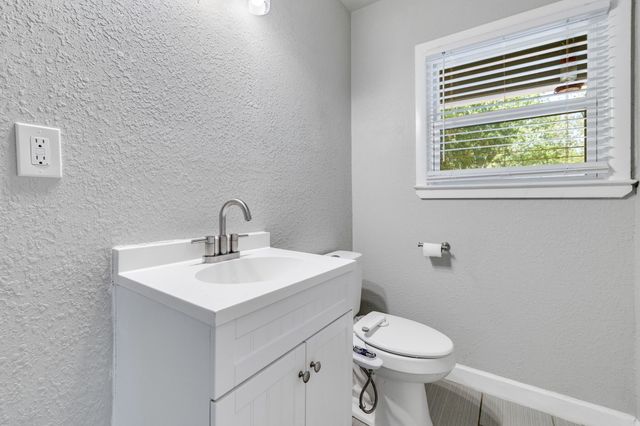 3032 Marys Lane, Fort Worth, TX 76116