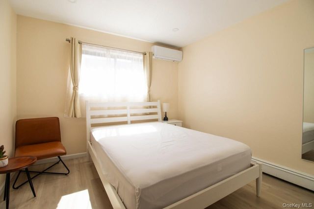 14346 37TH Avenue, Flushing, NY 11354