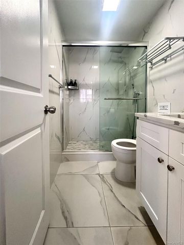 14346 37TH Avenue, Flushing, NY 11354