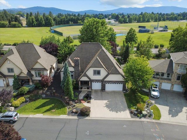 804 S Shelley Lake Ln, Veradale, WA 99037