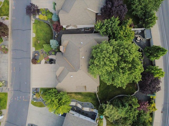 804 S Shelley Lake Ln, Veradale, WA 99037