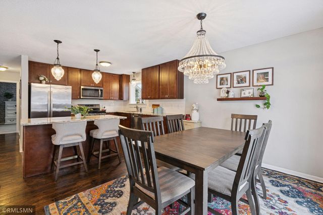 13720 James Avenue S, Burnsville, MN 55337