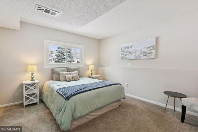 13720 James Avenue S, Burnsville, MN 55337