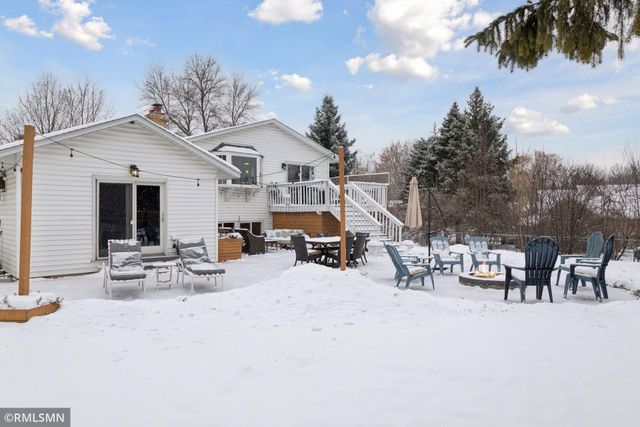 13720 James Avenue S, Burnsville, MN 55337