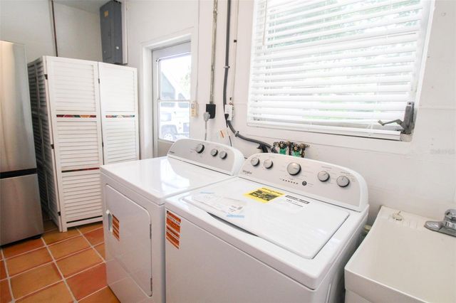 671 47TH STREET, Sarasota, FL 34234