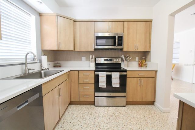 671 47TH STREET, Sarasota, FL 34234